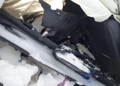 2018 Volkswagen Passat 2.0T Se из США, поврежденный, VIN 1VWBA7A31JC004613